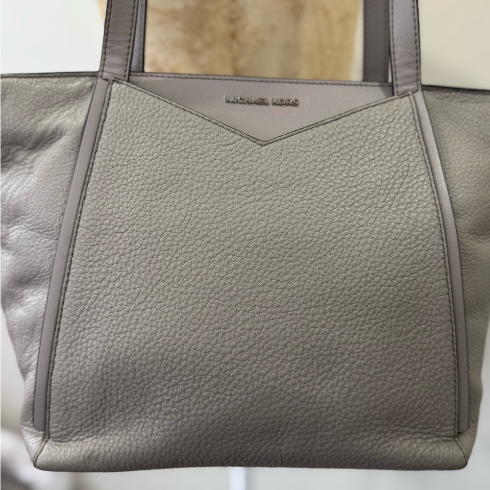NWOT Michael Kors Gray Pebbled Leather Tote - Picture 3 of 15
